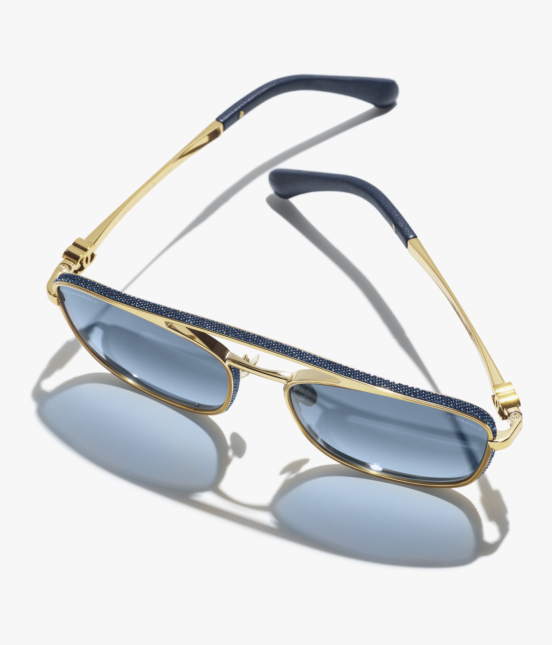 Pilot Sunglasses