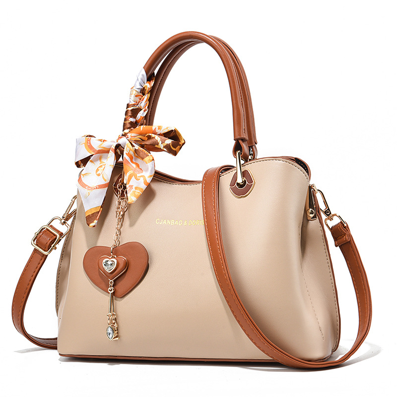 High capacity bag shoulder messenger bag