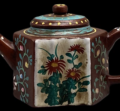 Chen Mingyuan Signed Old Chinese Handmade Yixing Zisha Teapot w/flower N4236