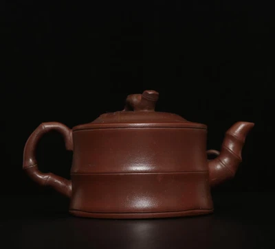 Zhou Guizhen Signed Old Chinese Handmade Yixing Zisha Teapot with bamboo