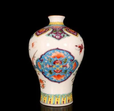 Qianlong Signed Old Chinese Colour Enamel Vase W/flower N1504