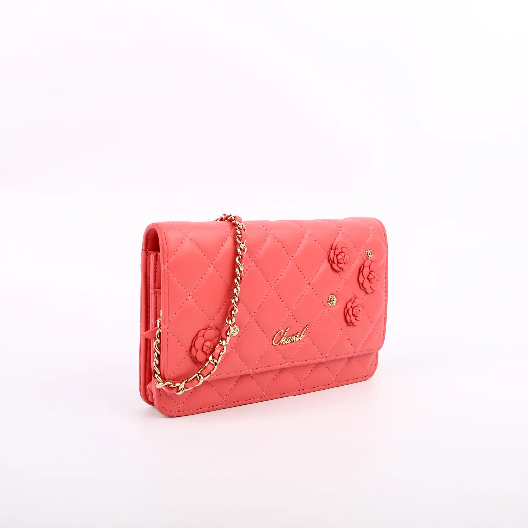 CHANEL WOC Camélia Charms Lambskin 27M Pink