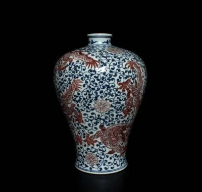 30CM Qianlong Signed Old Chinese Blue & White Underlglaze Red Vase W/dragon