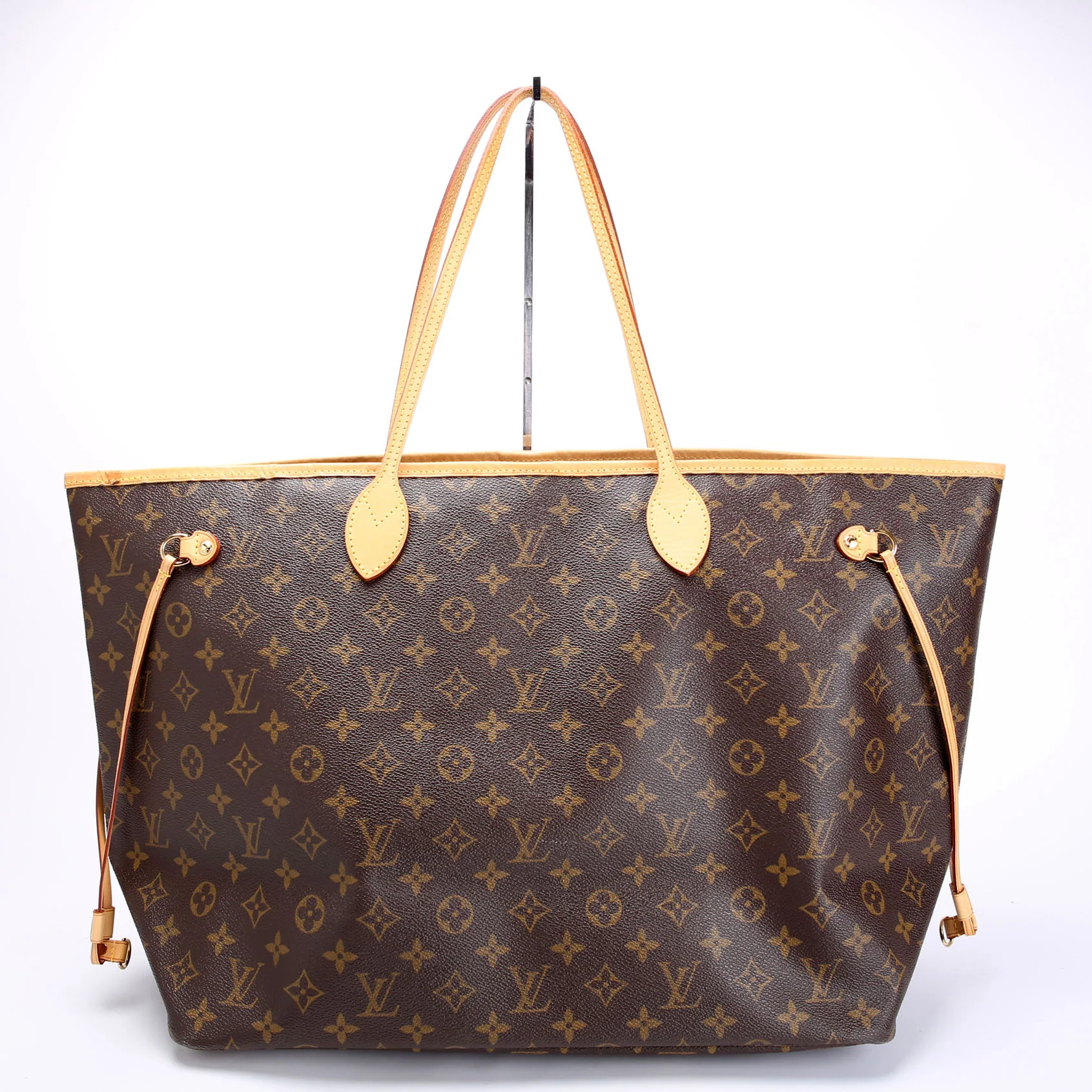 Neverfull GM Monogram