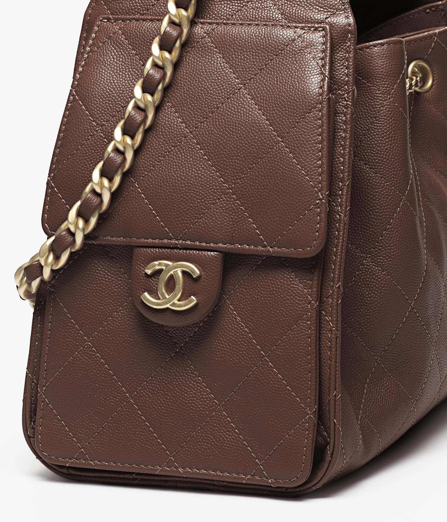 CHANEL 25 Small Handbag