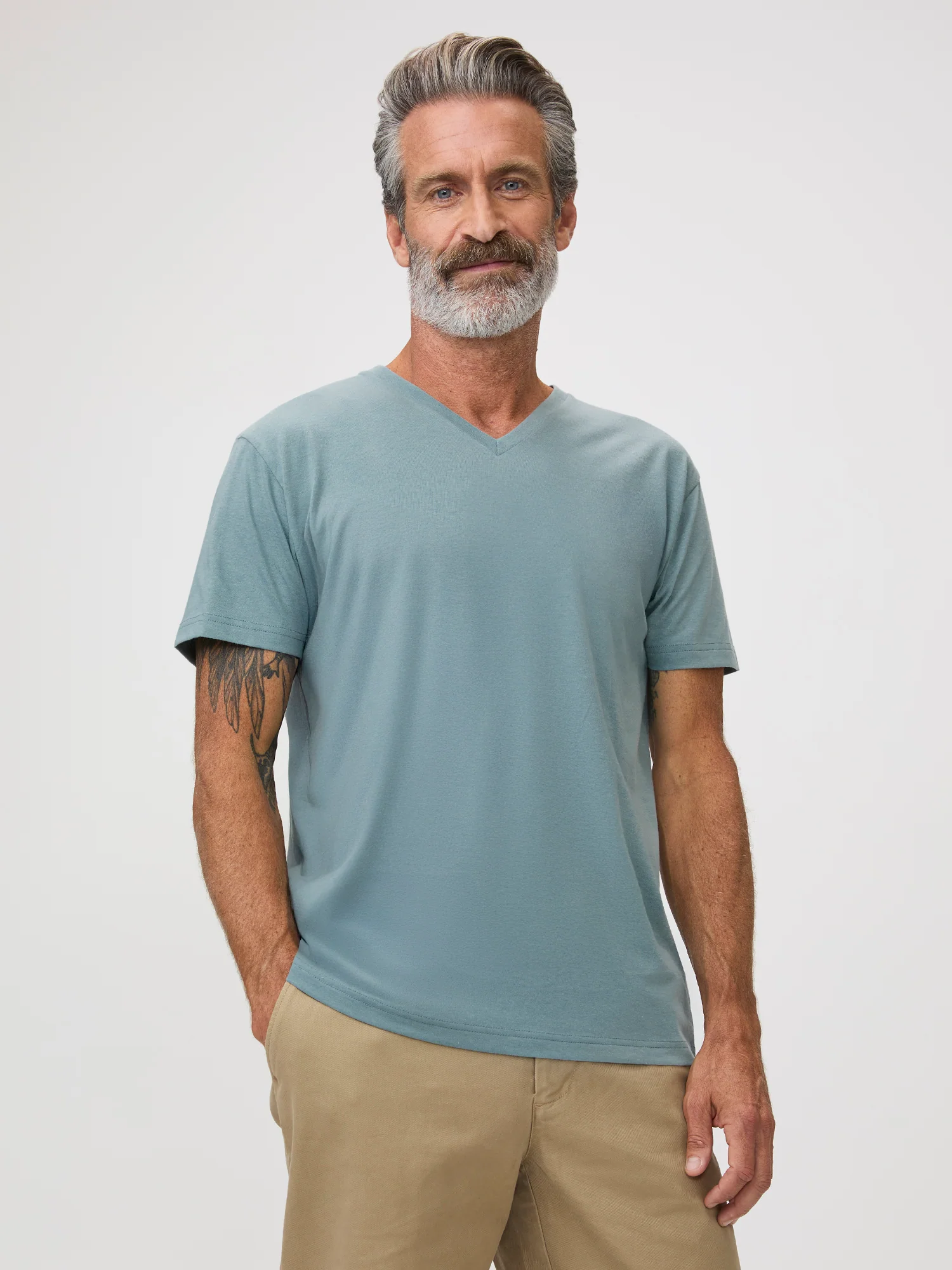 Spring Essentials V-Neck 6-Pack
