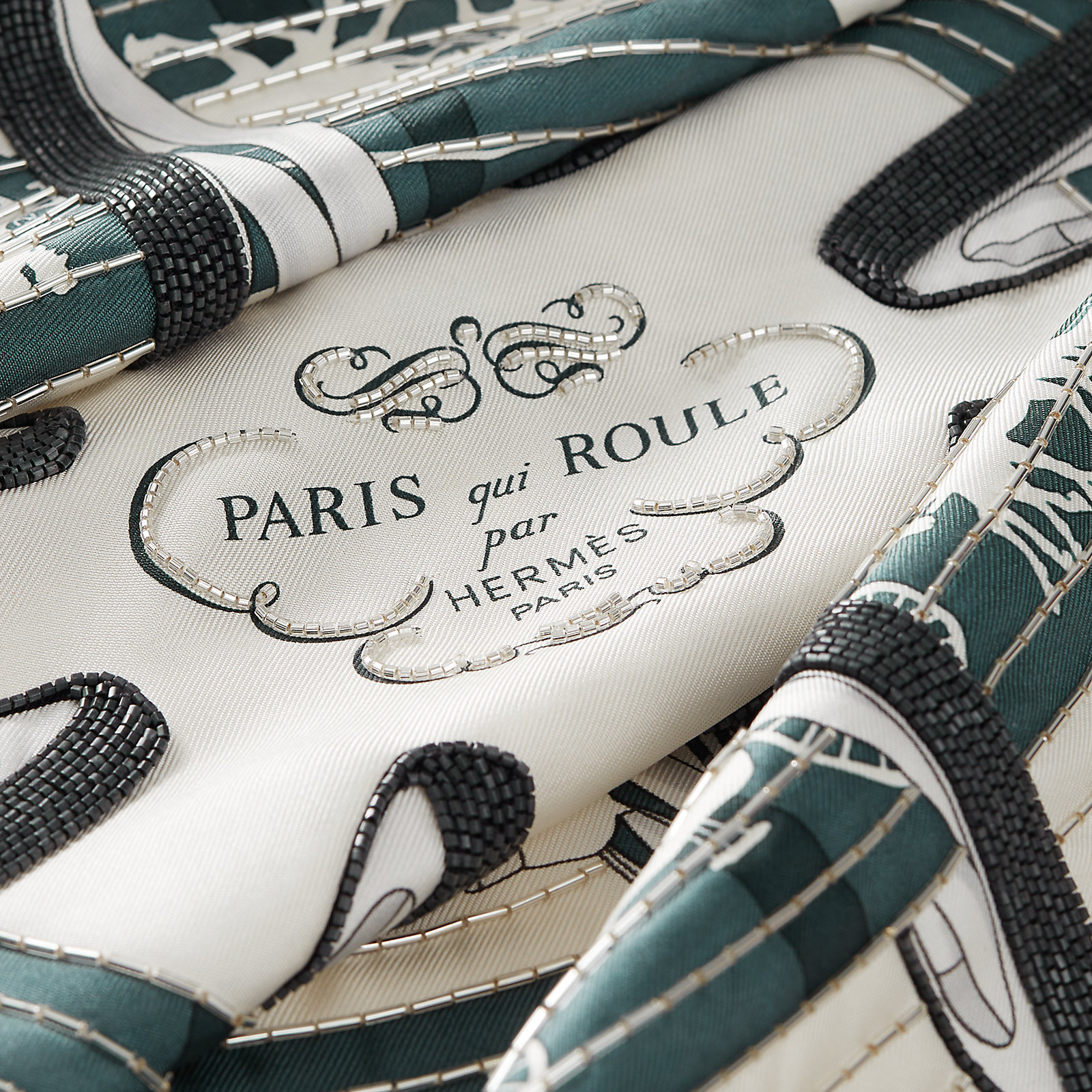 Paris Qui Roule embroidered scarf 70