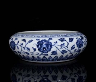 Xuande Signed Old Chinese Blue and White Brush Washer W/louts flower N353