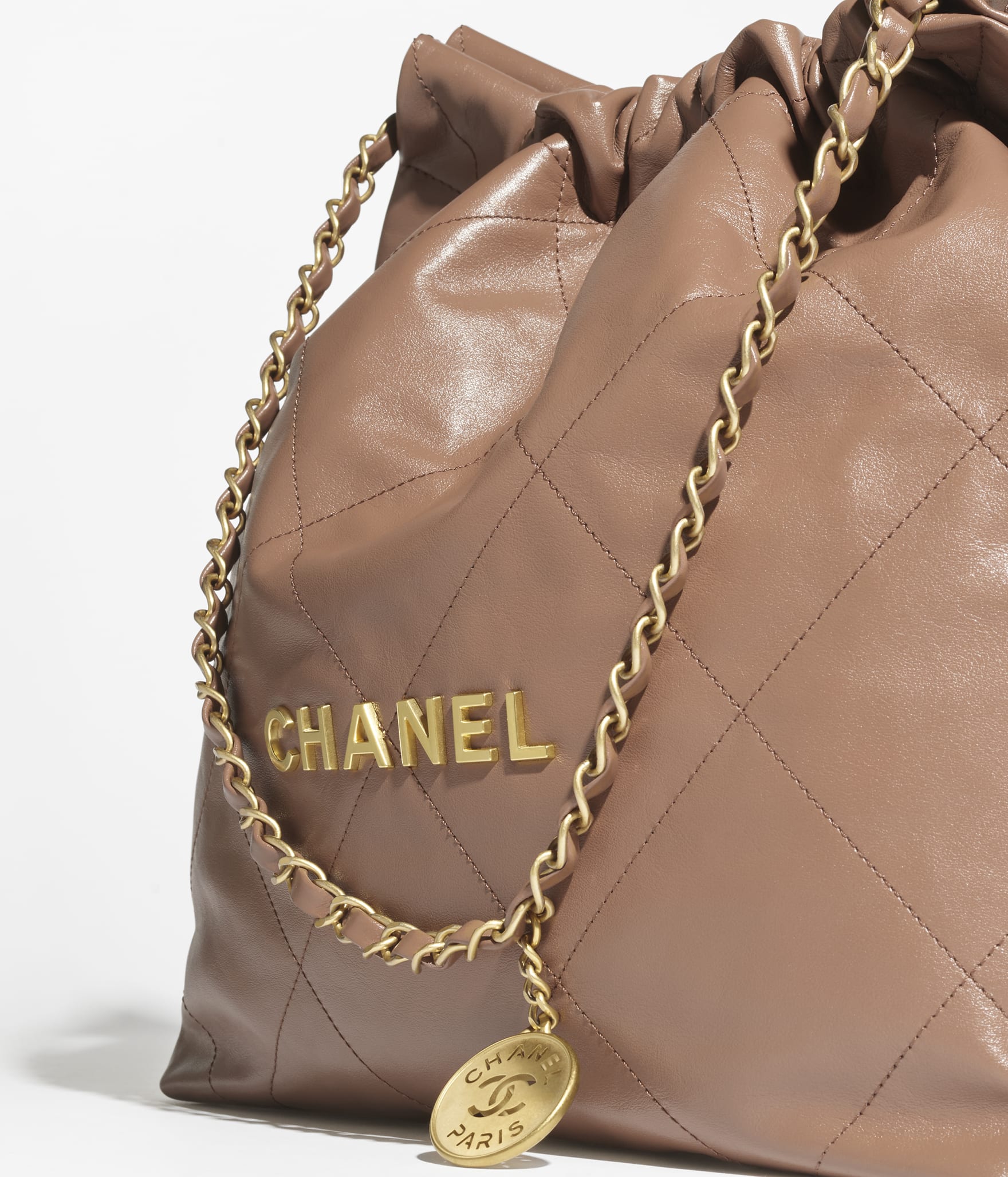 CHANEL 22 Handbag