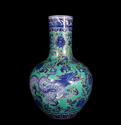 32CM Qianlong Signed Old Chinese Blue and White Vase W/dragon N1574