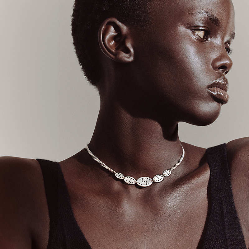 Point Sellier necklace