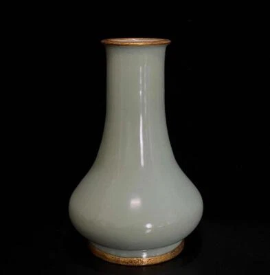 Old Chinese Longquan Yao Longquan Kiln Vase N24