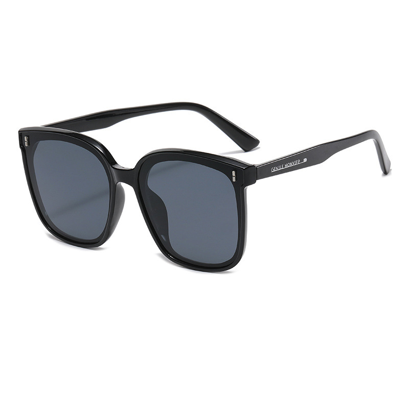Fashion sunscreen glasses frame Sunglasses for women
