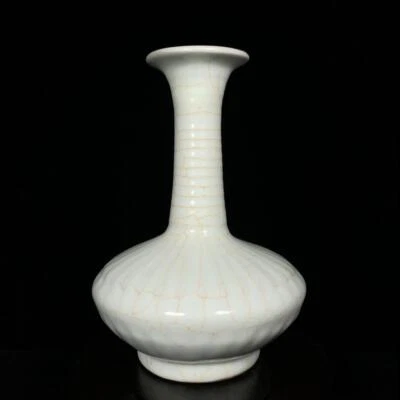 Guan Signed Old Chinese Guan Yao Guan Kiln Vase Q1136