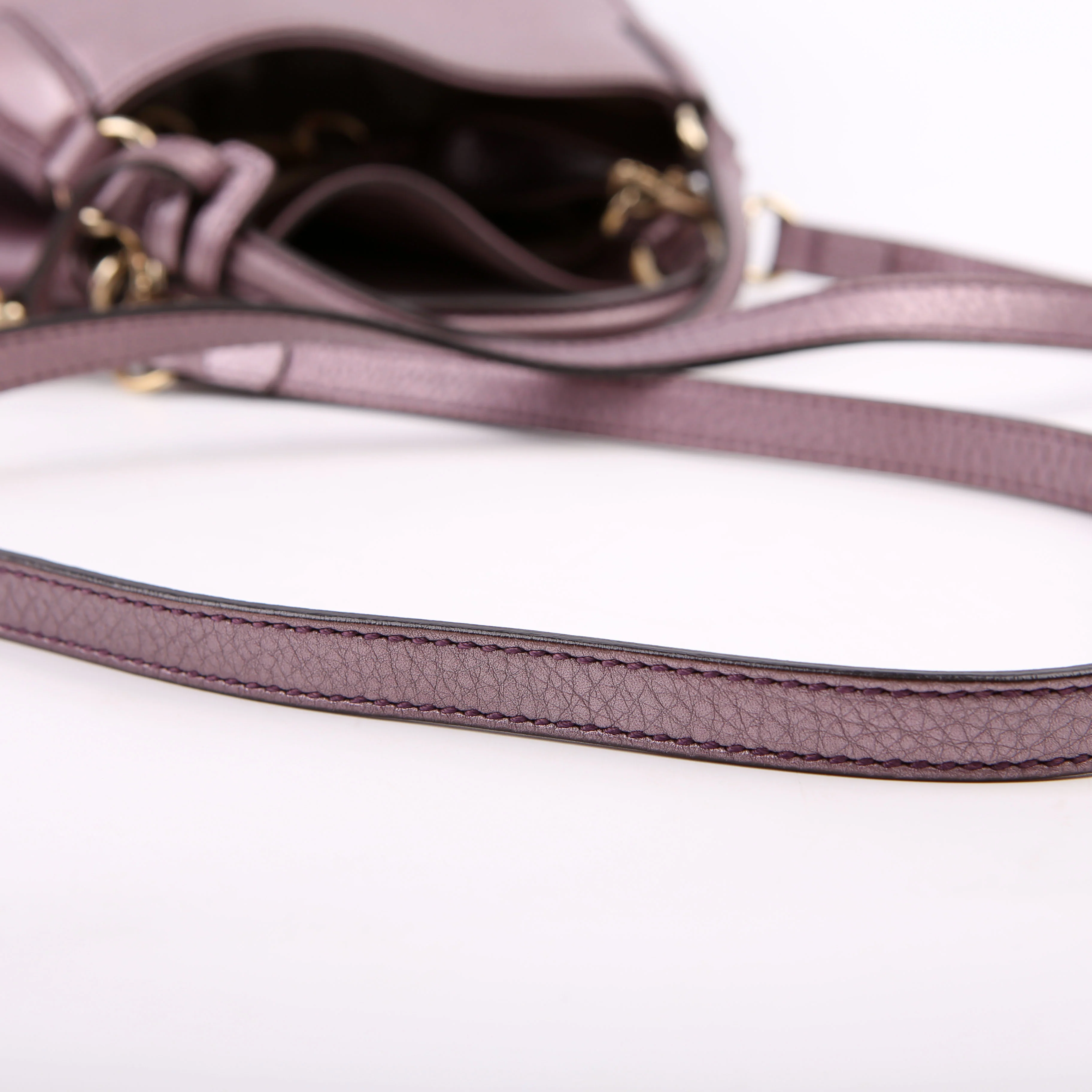 336751 Soho Leather Shoulder Purple