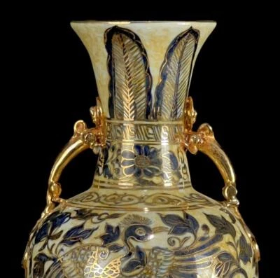 Old Chinese Blue & White Porcelain Gilding Vase w/ phoenix CK499