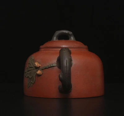 Jiang Rong Signed Old Chinese Handmade Yixing Zisha Teapot w/peach