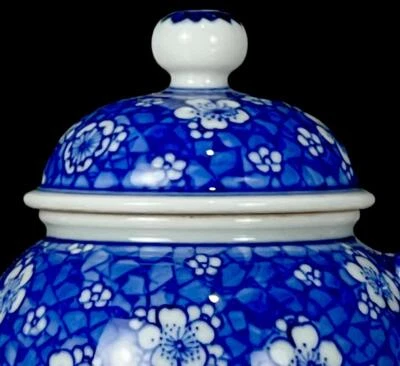 Old Chinese Blue & White Porcelain Teapot w/ plum blossom CK678