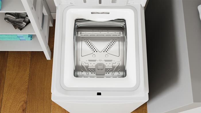 INDESIT - Lavatrice TURN&GO BTW L60400 IT 6 Kg Classe C-Bianco