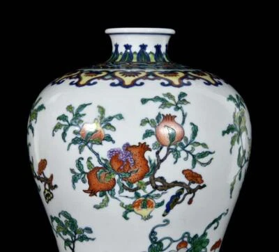 36CM Yongzheng Signed Old Chinese Doucai Vase W/peach N3300