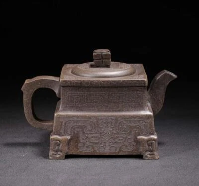 Gu Jingzhou Signed Old Chinese Handmade Yixing Zisha Teapot w/dragon N2099