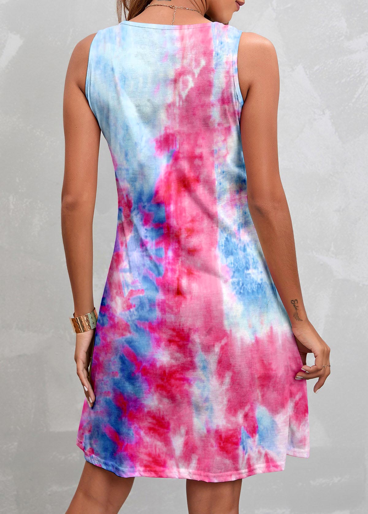 Sleeveless Round Neck Pleated Design Dress