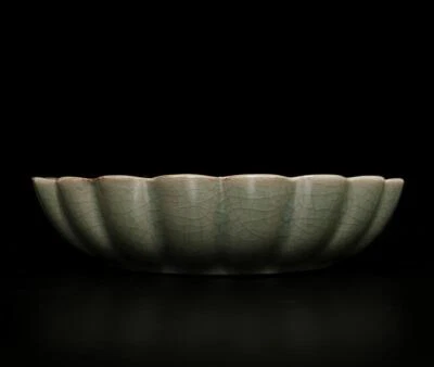 18.5CM Old Chinese Ru Yao Ru Kiln Dish
