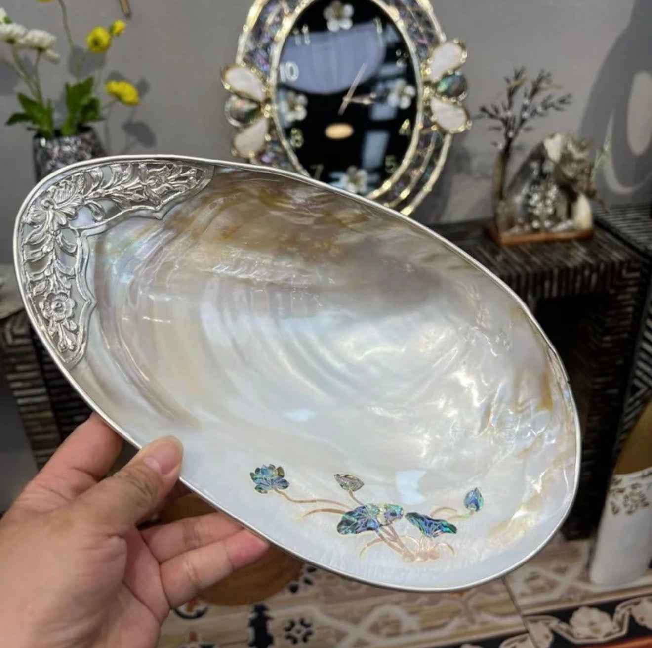 Natural Shell Decorative Tray – Iridescent Pearl Finish
