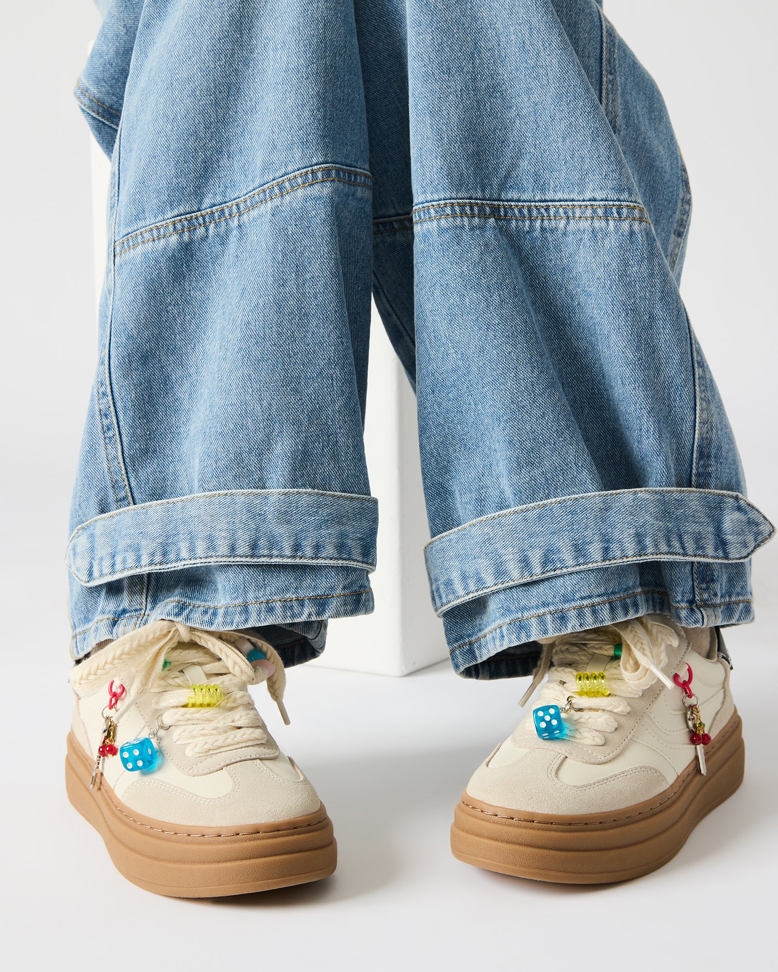 Dodge Charm Bone Multi