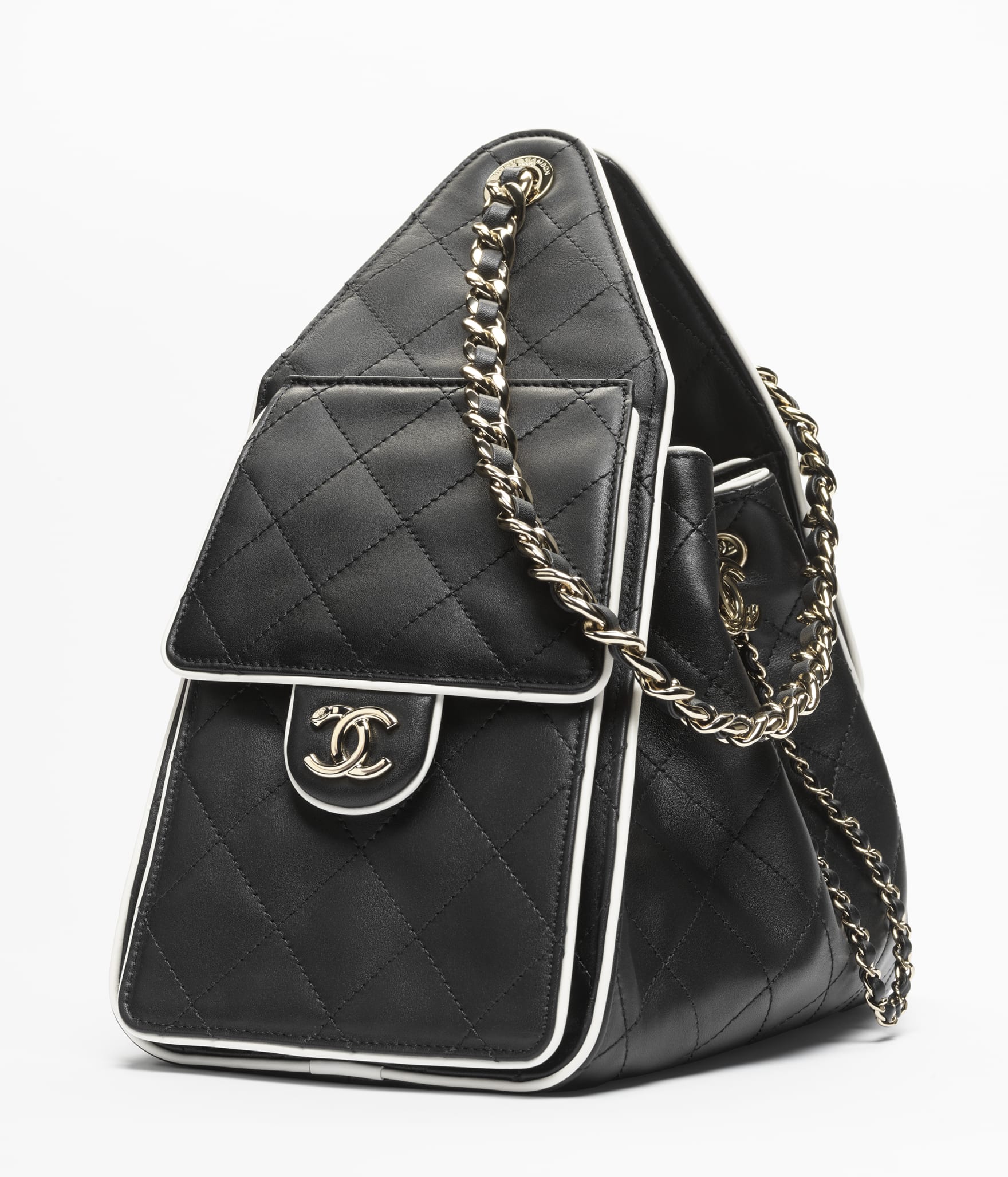 CHANEL 25 Small Handbag