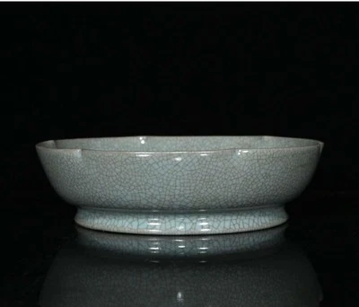 Old Chinese Ru Yao Ru Kiln Dish w/fish N4280