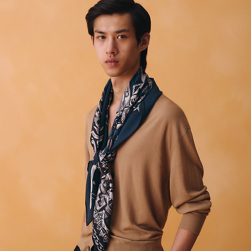 Cheval Heavy Metal scarf 100