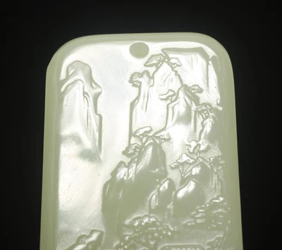 61G Chinese Carved Nephrite Jade Pendant w/landscape