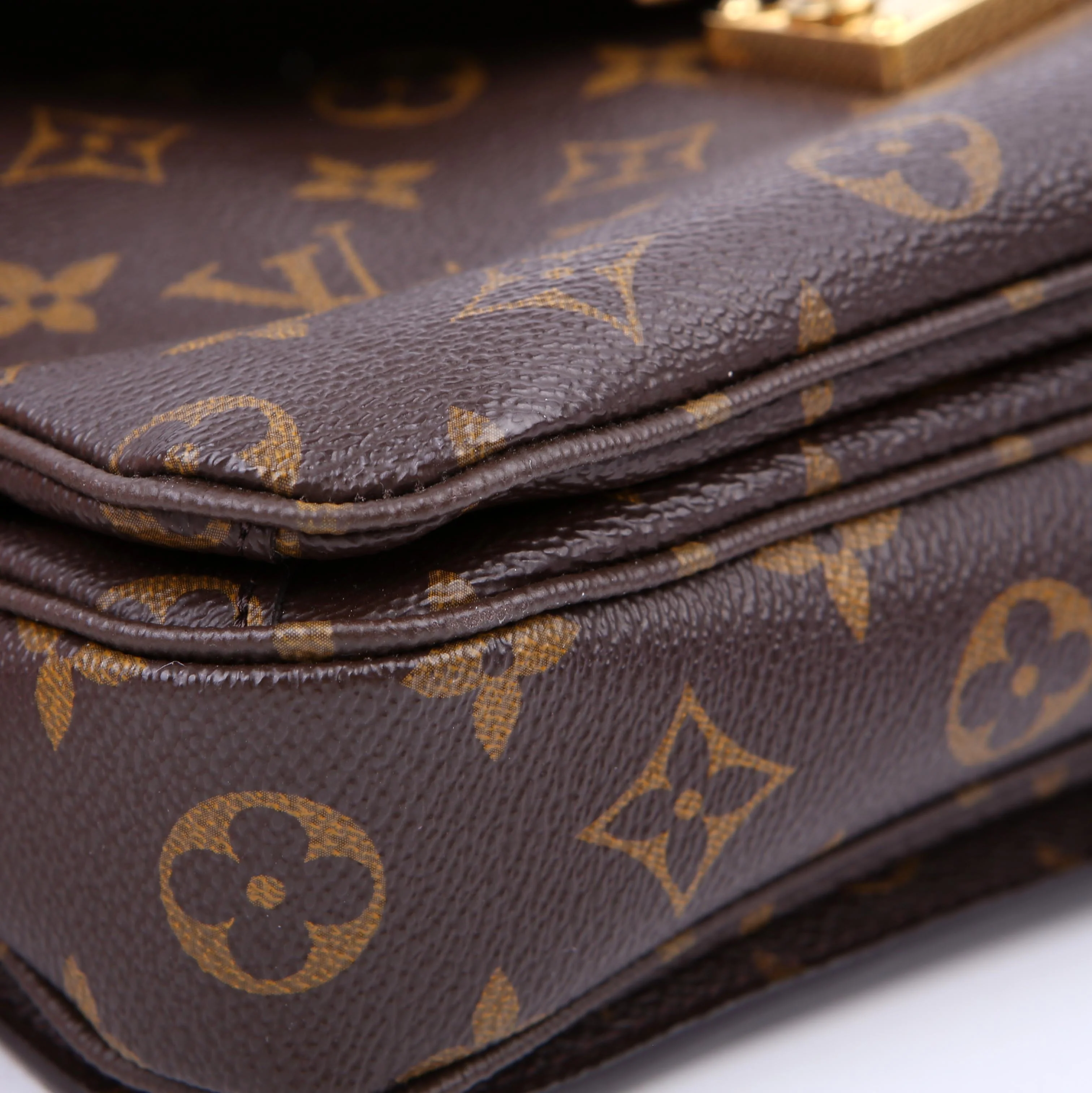 Pochette Metis Monogram