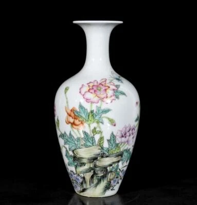 Pair Qianlong Signed Old Chinese Colour Enamel Vase W/ flower N3304