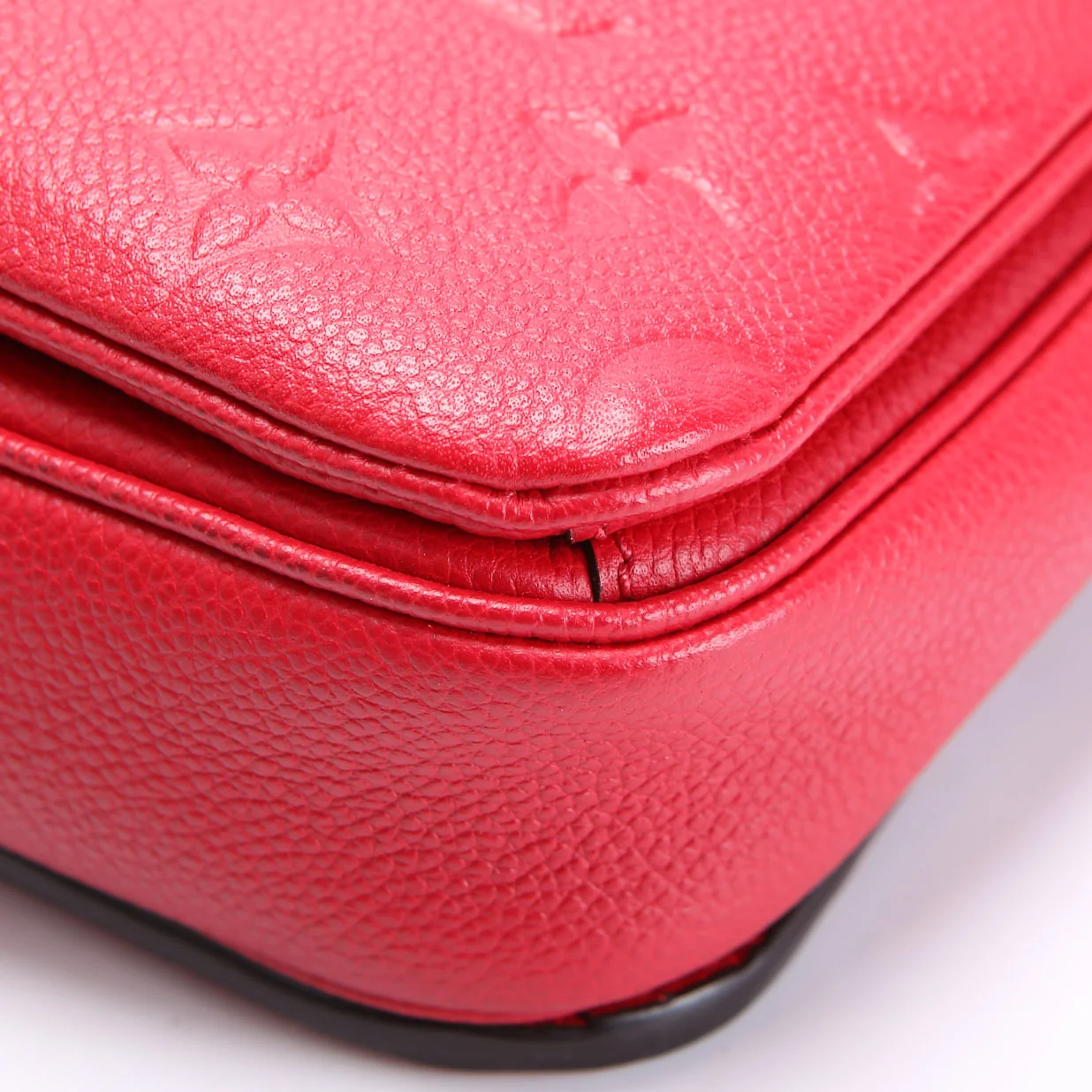 Pochette Metis Empreinte Red