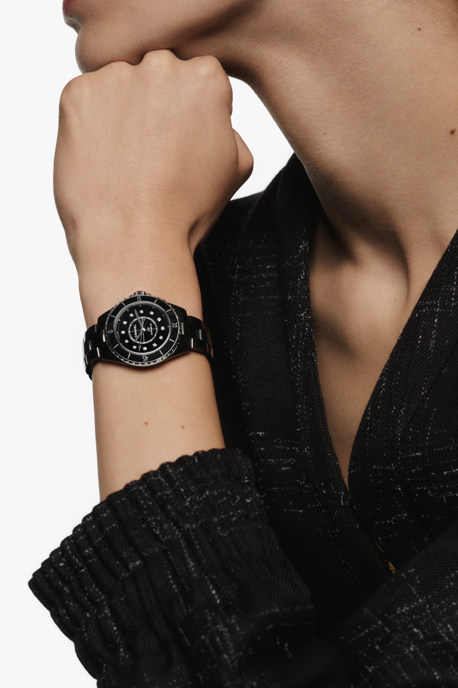 J12 Caliber 12.2 33 mm watch