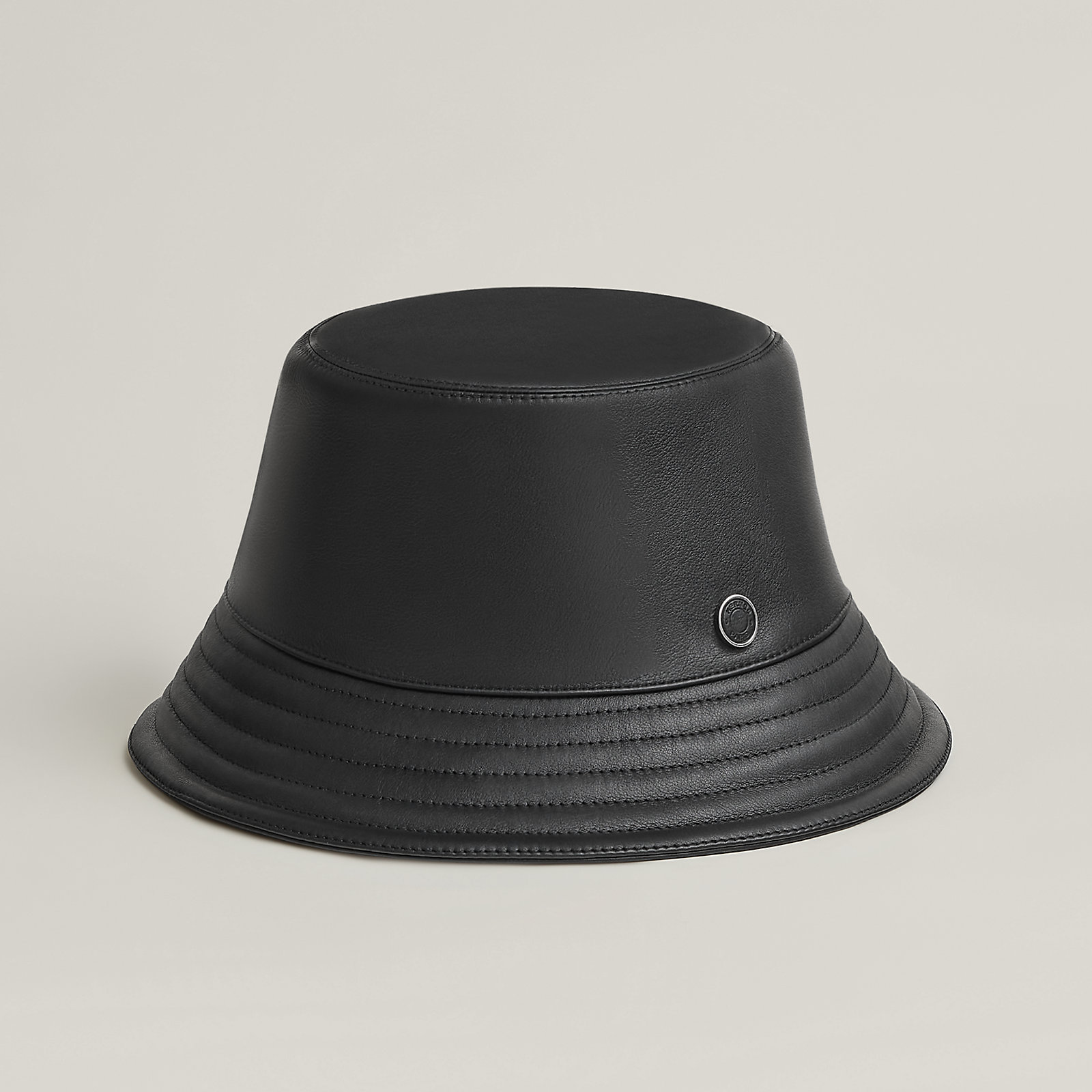 Fred Cuir bucket hat