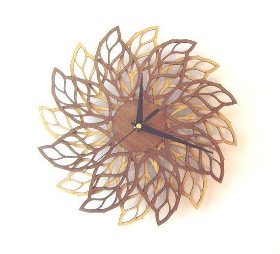 Wooden wall clock – “LEAFS”