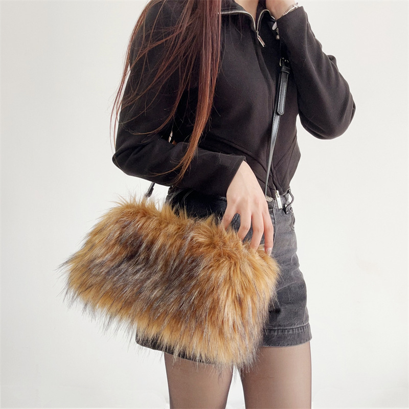 Plush messenger European style handbag