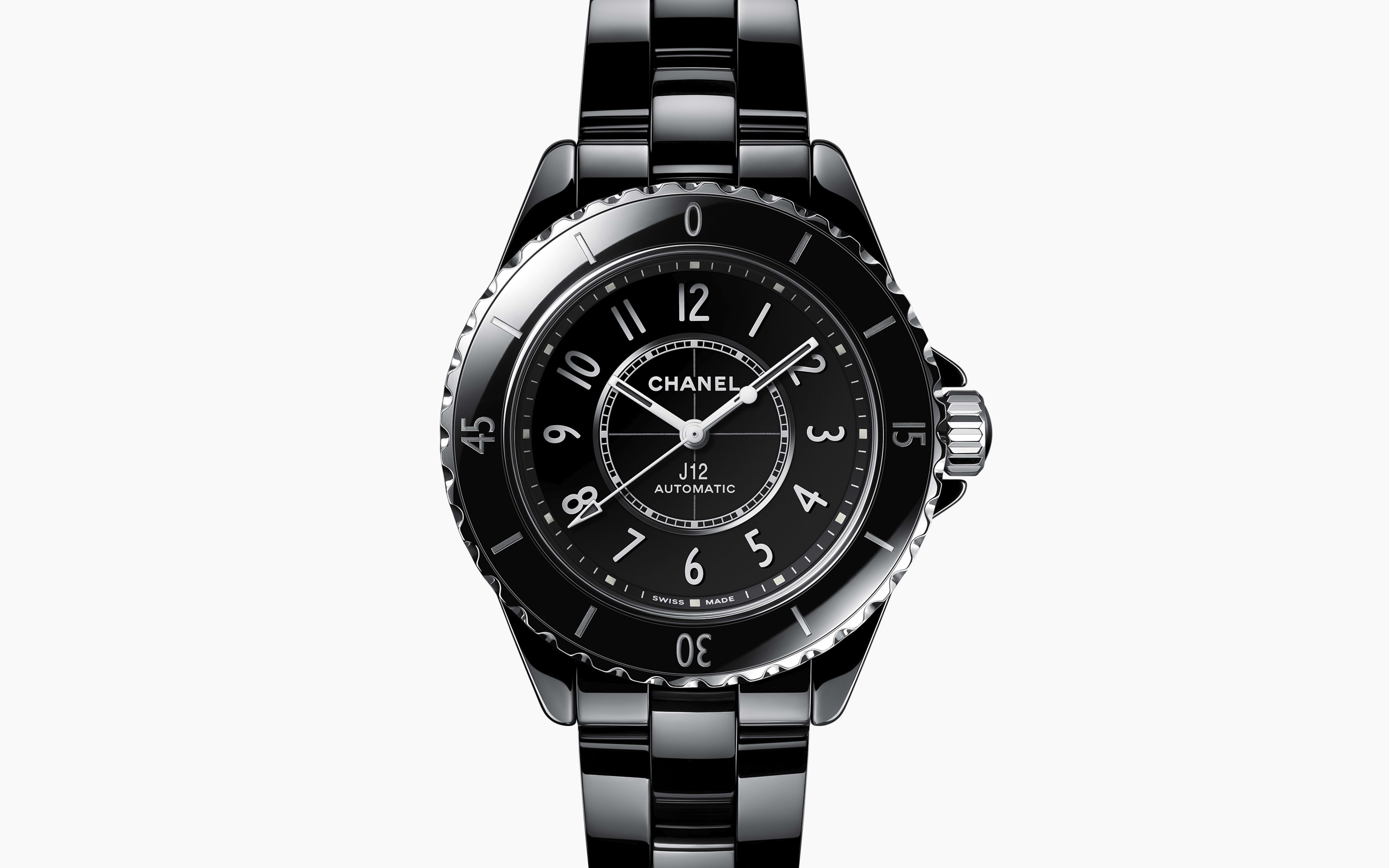 J12 Caliber 12.2 33 mm watch