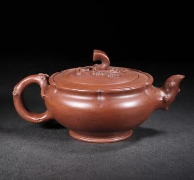 Wang Yinxian Signed Old Chinese Handmade Yixing Zisha Teapot w/plum N2127