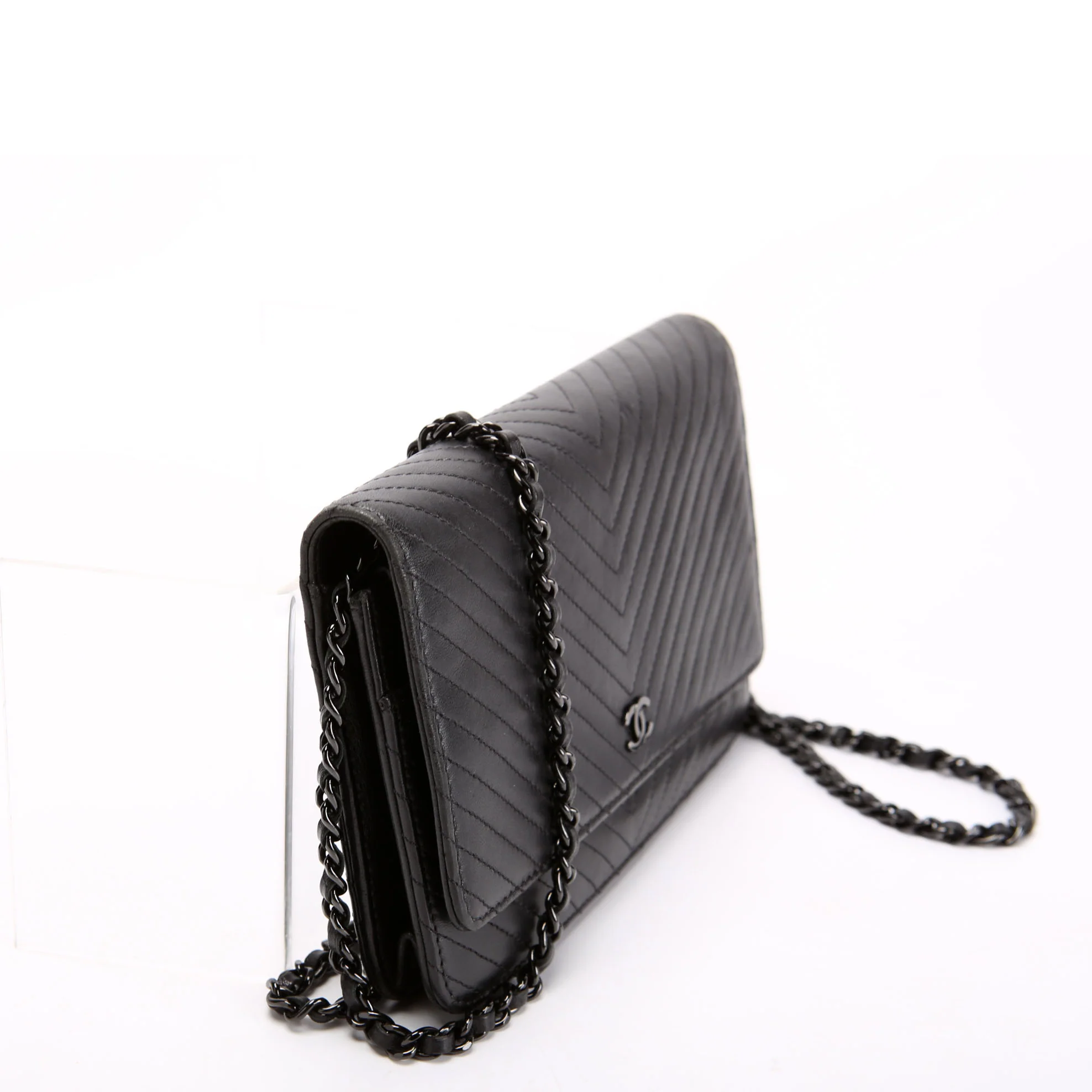 CHANEL WOC Quilted Chevron Lambskin So Black 20M Black