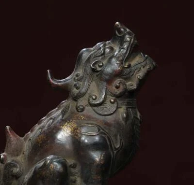 Old Chinese Bronze Statue w/kylin N2798