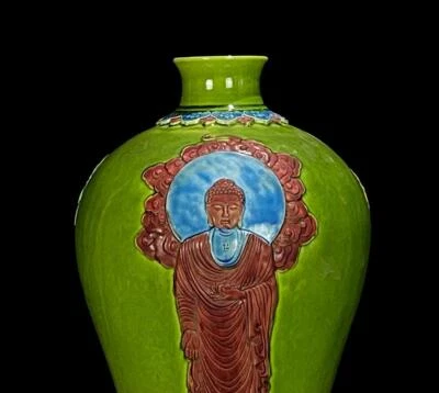 42CM Qianlong Old Chinese Three Color Vase w/Buddha N851