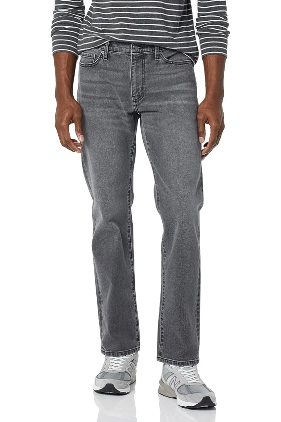 Mens Straight-Fit Stretch Jean