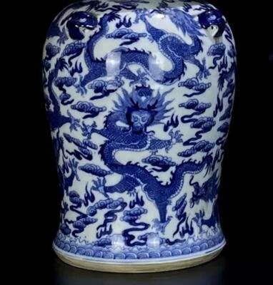 43CM Old Chinese Blue and White Lid Pot W/ dragon N631
