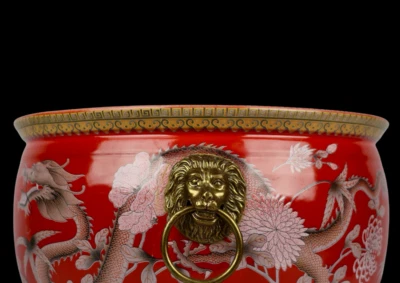 Yongqingchangchun Signed Old Chinese Famille Rose Pot w/dragon N4052