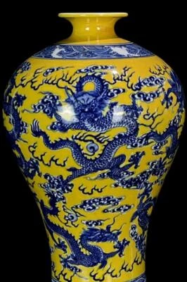 35CM Qianlong Signed Old Chinese Blue and White Yellow Glaze Vase W/dragon N941