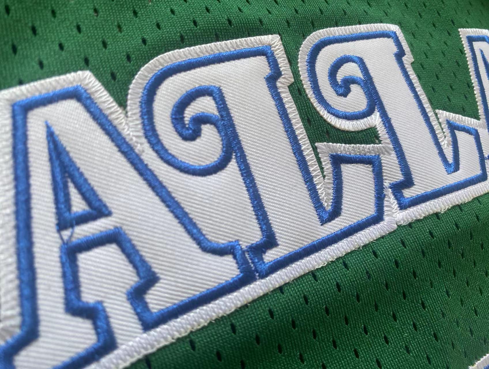 Dallas Mavericks  Doncic 77 Green MN